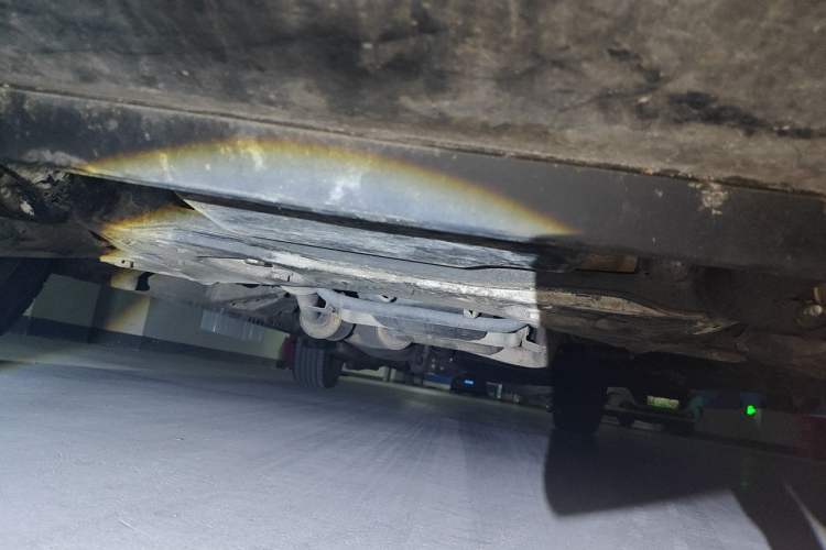 Used Mercedes-Benz Viano 2013 3.0L Comfort Edition Chassis Front