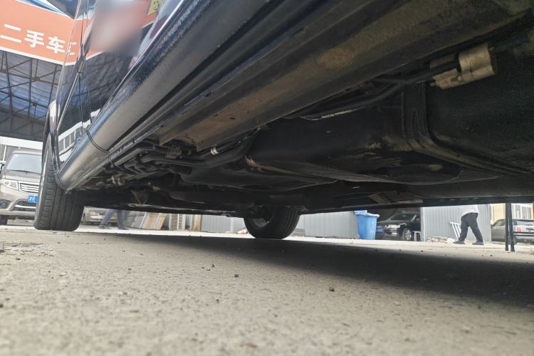 Used Mercedes-Benz Viano 2013 3.0L Comfort Edition Chassis Rear Left