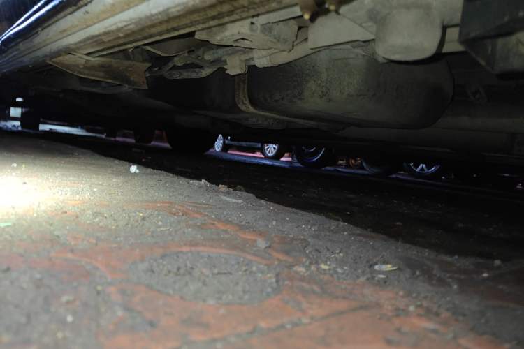 Used Mercedes-Benz Viano  Chassis Rear Left