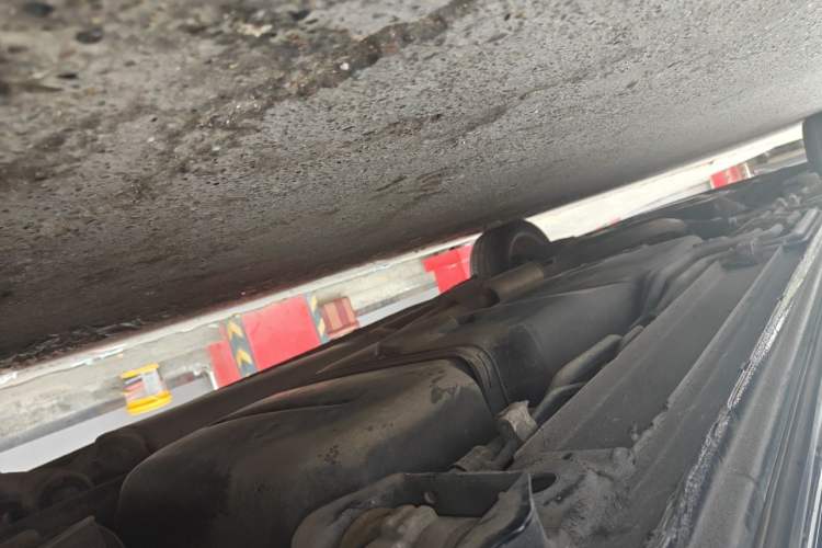 Used Mercedes-Benz Viano 2013 3.5L Haoci version Chassis Rear Left