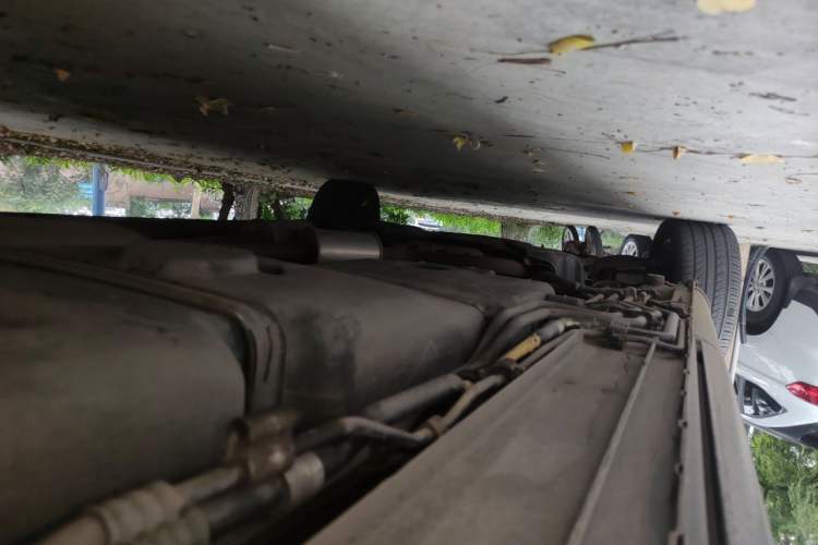 Used Mercedes-Benz Viano 2013 3.0L Navigator Edition Chassis Rear Left