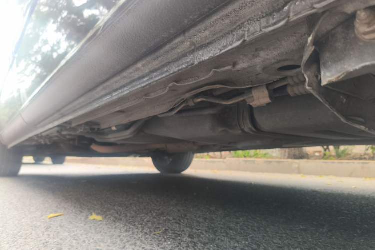 Used Mercedes-Benz Viano 2013 3.0L Comfort Edition Chassis Rear Left