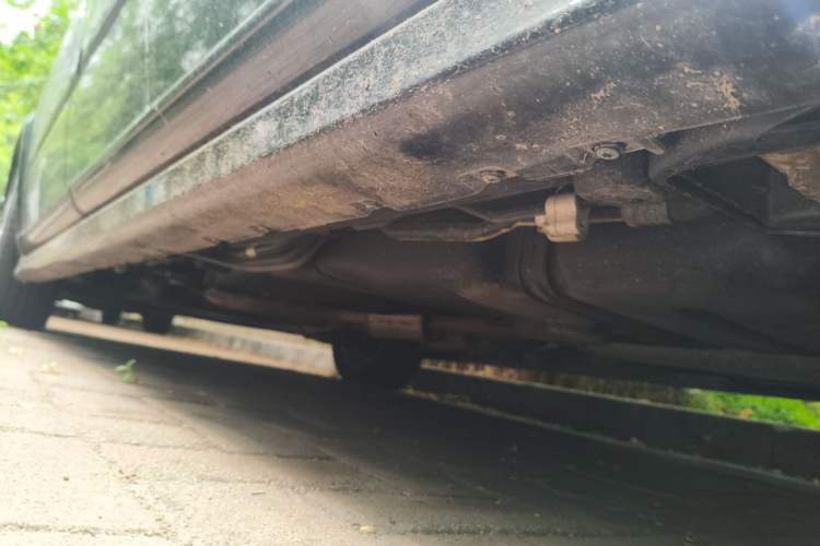 Used Mercedes-Benz Viano 2013 3.0L Comfort Edition Chassis Rear Left