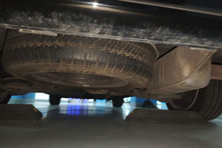 Used Mercedes-Benz Viano 2013 3.5L Haoci version Chassis Rear