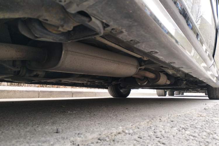 Used Mercedes-Benz Viano 2013 3.0L Hospitality Edition Chassis Rear Right