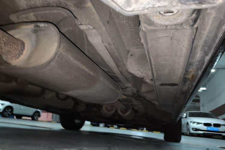 Used Mercedes-Benz Viano 2013 3.0L Navigator Edition Chassis Rear Right