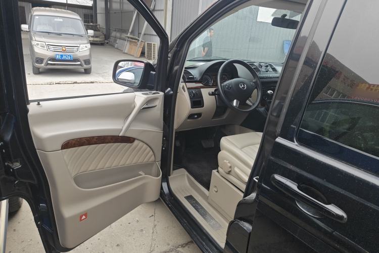 Used Mercedes-Benz Viano 2013 3.0L Comfort Edition Driver Seat