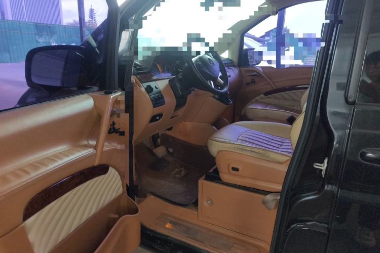 Used Mercedes-Benz Viano 2013 3.0L Navigator Edition Driver Seat