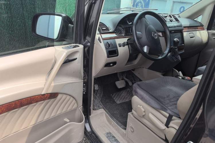 Used Mercedes-Benz Viano 2013 3.0L Comfort Edition Driver Seat