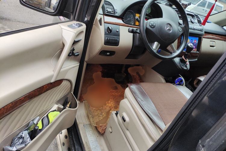 Used Mercedes-Benz Viano 2013 3.0L Navigator Edition Driver Seat