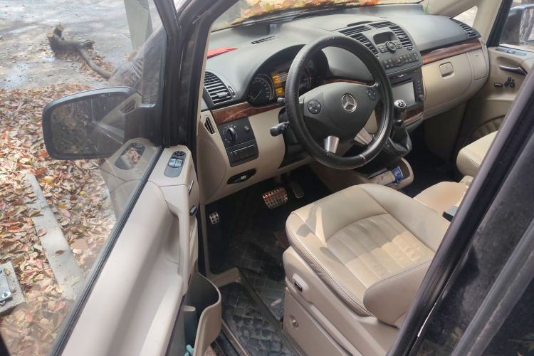 Used Mercedes-Benz Viano 2013 3.0L Navigator Edition Driver Seat