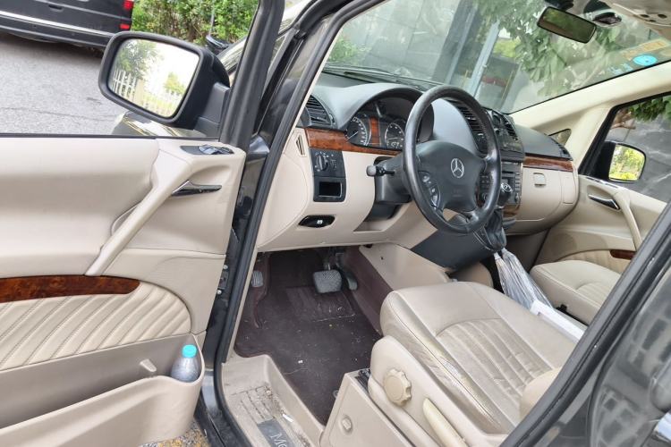Used Mercedes-Benz Viano 2013 3.0L Comfort Edition Driver Seat