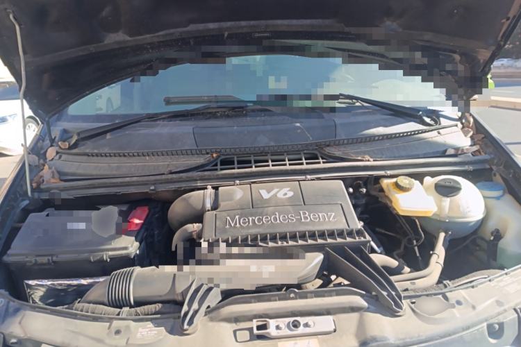 Used Mercedes-Benz Viano 2013 3.0L Comfort Edition Engine Bay