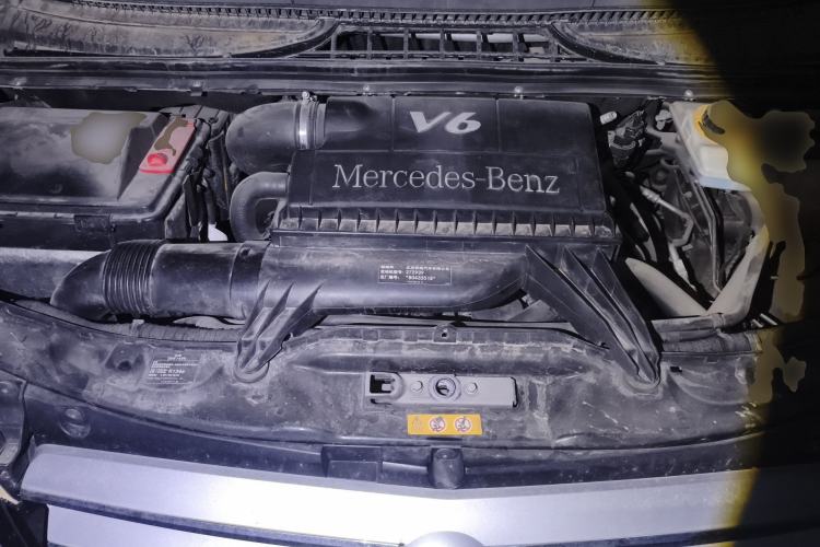 Used Mercedes-Benz Viano 2013 3.0L Comfort Edition Engine Bay