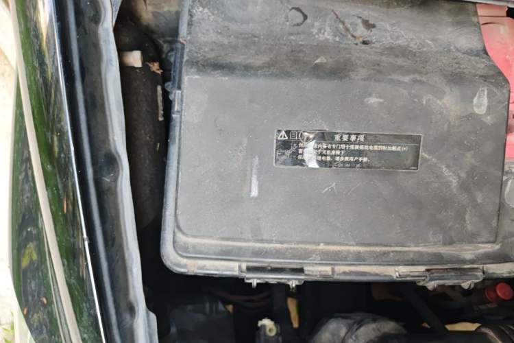 Used Mercedes-Benz Viano 2013 3.0L Navigator Edition Engine Bay Right