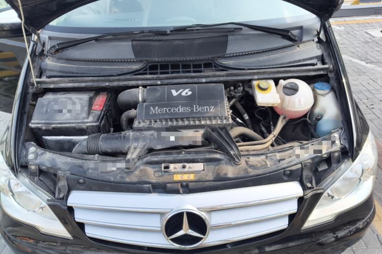Used Mercedes-Benz Viano 2013 3.0L Comfort Edition Engine Bay