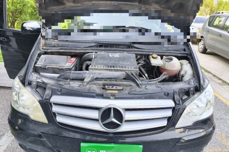 Used Mercedes-Benz Viano 2013 3.0L Comfort Edition Engine Bay