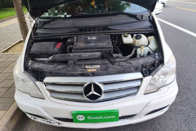 Used Mercedes-Benz Viano 2013 3.0L Navigator Edition Engine Bay