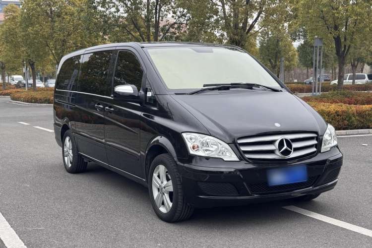 Used Mercedes-Benz Viano 2013 3.0L Comfort Edition Exterior 2