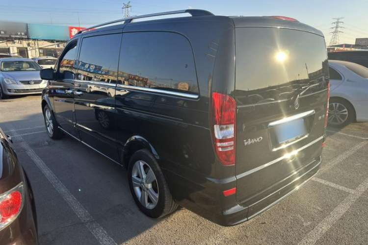 Used Mercedes-Benz Viano 2013 3.0L Comfort Edition Exterior 3