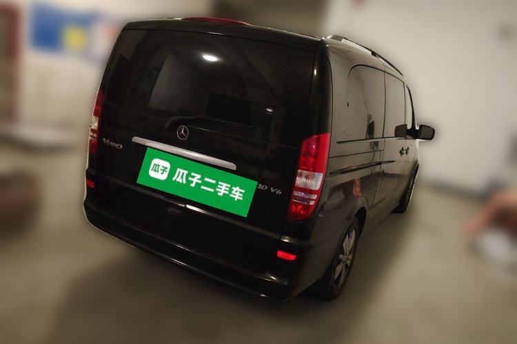 Used Mercedes-Benz Viano 2013 3.0L Navigator Edition Exterior 5