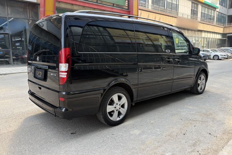 Used Mercedes-Benz Viano 2013 3.0L Comfort Edition Exterior 6