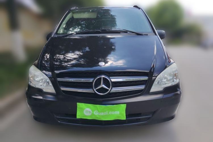Used Mercedes-Benz Viano 2013 3.0L Navigator Edition Front