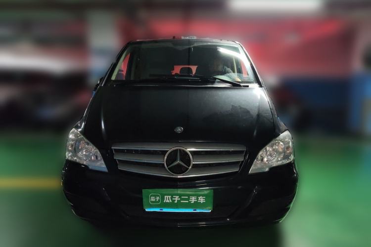 Used Mercedes-Benz Viano 2013 3.0L Comfort Edition Front