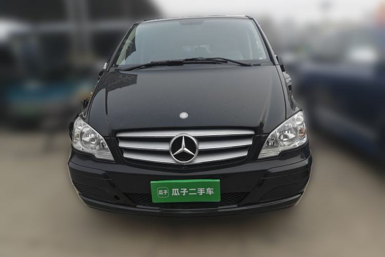 Used Mercedes-Benz Viano 2013 3.0L Comfort Edition Front