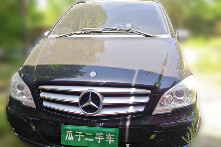 Used Mercedes-Benz Viano 2013 3.5L Haoci version Front