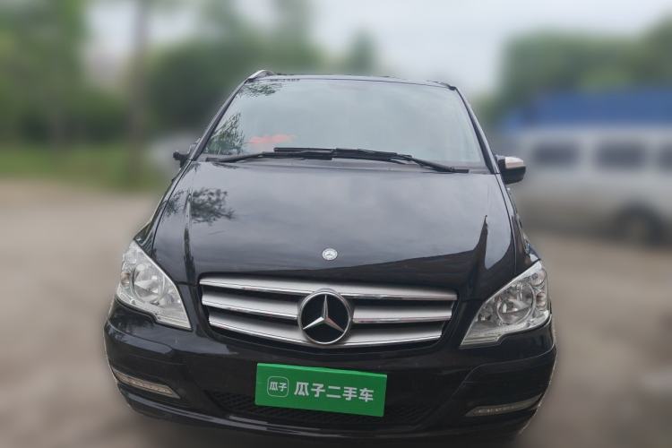 Used Mercedes-Benz Viano 2013 3.0L Comfort Edition Front