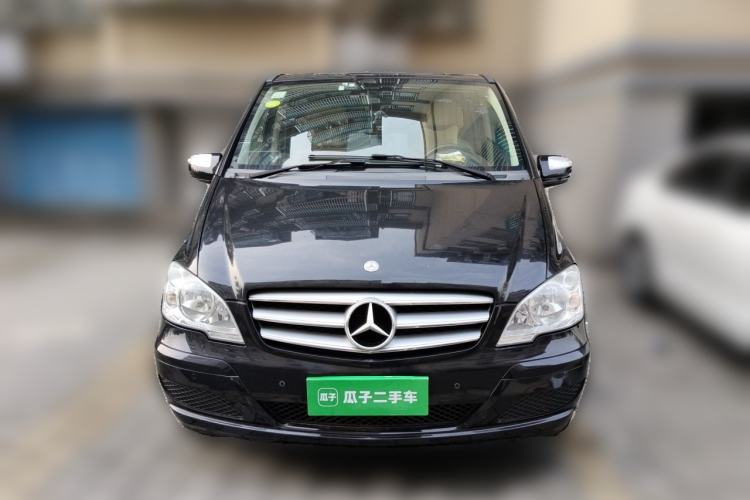 Used Mercedes-Benz Viano 2013 3.0L Comfort Edition Front