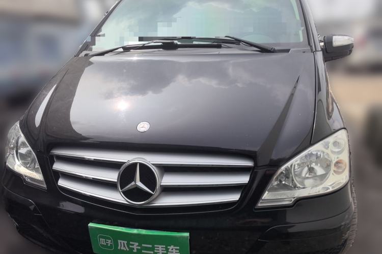 Used Mercedes-Benz Viano 2013 3.0L Comfort Edition Front