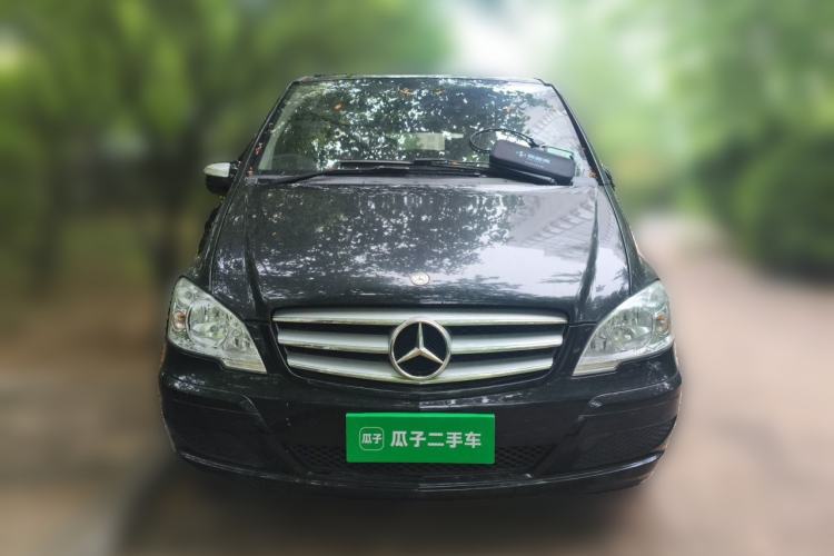 Used Mercedes-Benz Viano 2013 3.0L Comfort Edition Front