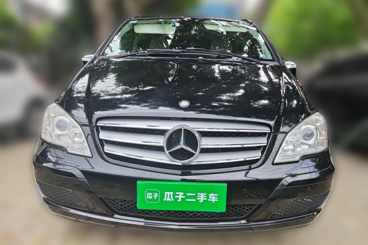 Used Mercedes-Benz Viano 2013 3.0L Navigator Edition Front