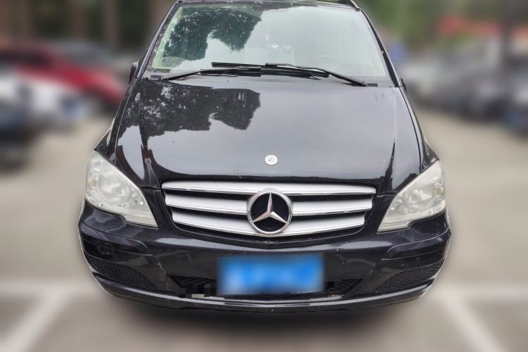 Used Mercedes-Benz Viano 2013 3.0L Comfort Edition Front