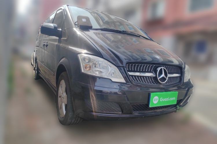 Used Mercedes-Benz Viano 2013 3.0L Comfort Edition Front Right 45 Deg