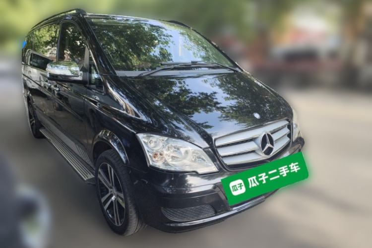 Used Mercedes-Benz Viano 2013 3.0L Comfort Edition Front Right 45 Deg