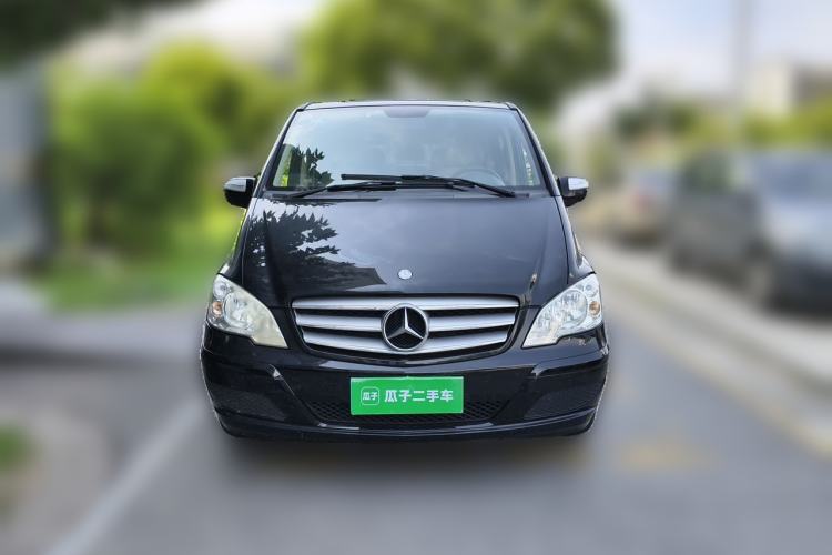 Used Mercedes-Benz Viano 2013 3.0L Comfort Edition Front