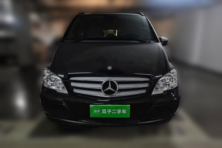 Used Mercedes-Benz Viano 2013 3.0L Navigator Edition Front