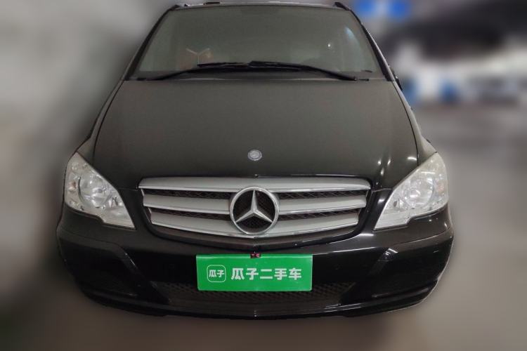 Used Mercedes-Benz Viano 2013 3.0L Comfort Edition Front