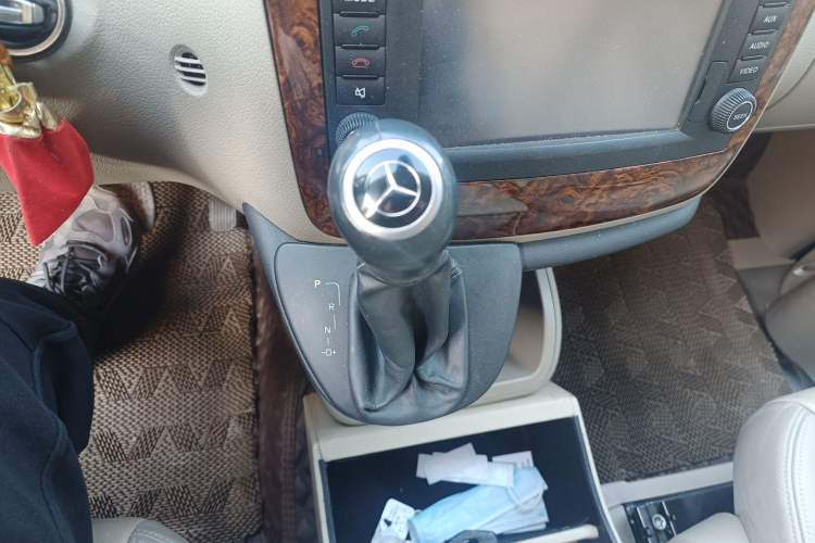 Used Mercedes-Benz Viano 2013 3.5L Haoci version Gear Lever