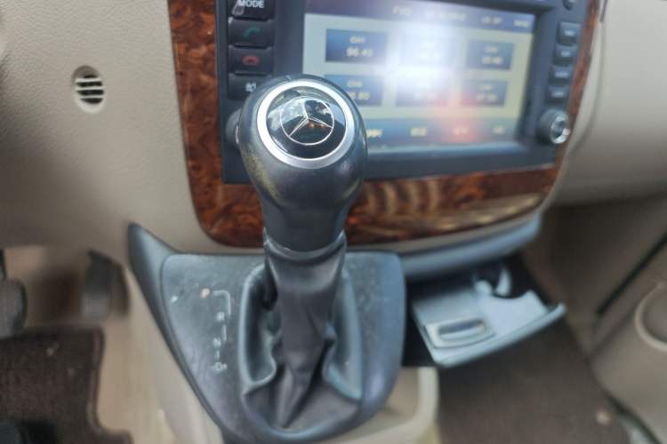 Used Mercedes-Benz Viano 2013 3.5L Haoci version Gear Lever