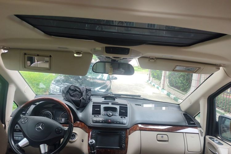 Used Mercedes-Benz Viano 2013 3.0L Navigator Edition Headliner