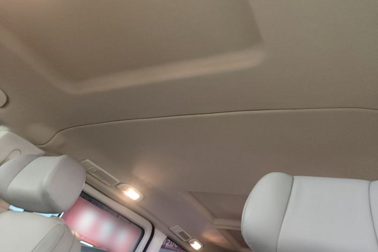 Used Mercedes-Benz Viano 2013 3.0L Comfort Edition Headliner