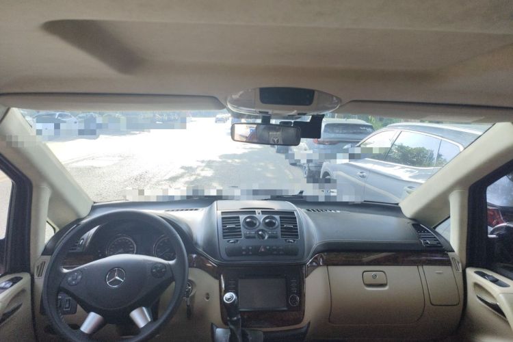 Used Mercedes-Benz Viano 2013 3.0L Comfort Edition Headliner