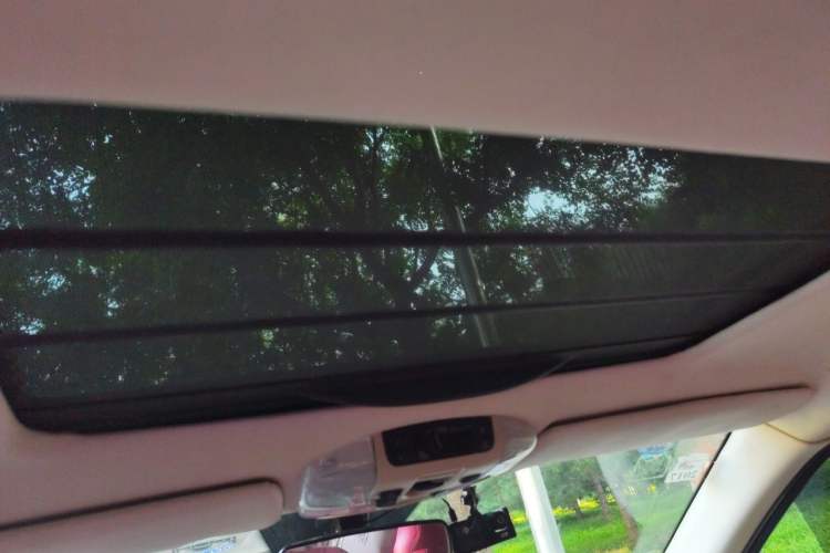 Used Mercedes-Benz Viano 2013 3.0L Navigator Edition Headliner