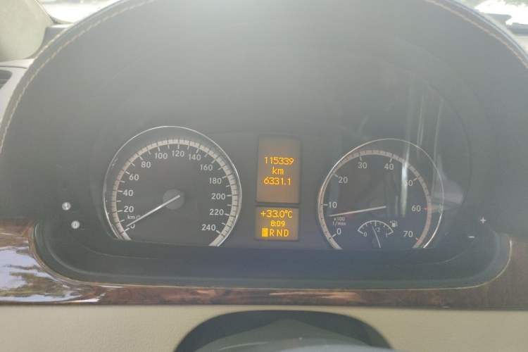 Used Mercedes-Benz Viano 2013 3.0L Comfort Edition Instrument Cluster