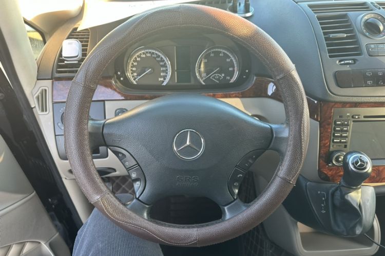 Used Mercedes-Benz Viano 2013 3.0L Comfort Edition Interior 2