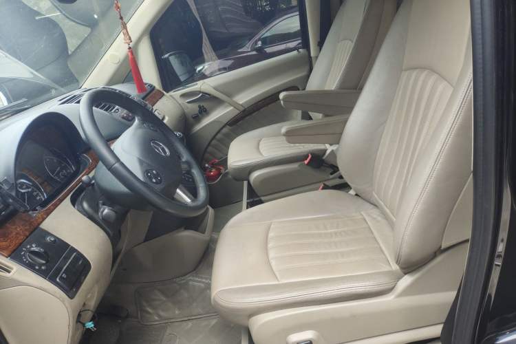 Used Mercedes-Benz Viano 2013 3.5L Haoci version Left Front Seat